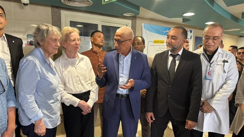 الصحة تنظم زيارة لوفد "الحكماء" الأممي لتفقد المصابين الفلسطينيين بمستشفى العريش

