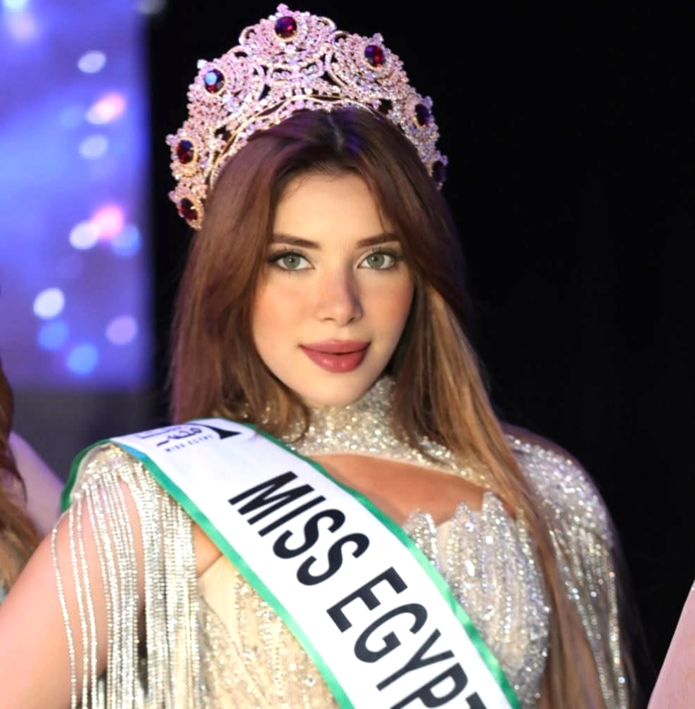إيريني يسري بعد اتخاذ الاجراءات القانونية ضدها لعملها دون تصريح معرفش حاجة